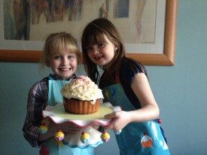 Cooking a cupcake with my friend